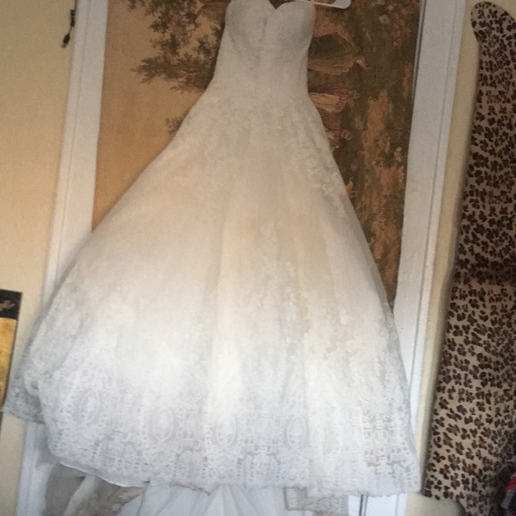 Mori Lee Dresses & Skirts - Moli lee elegant wedding 8 beast 28 waist 37 75 inches long